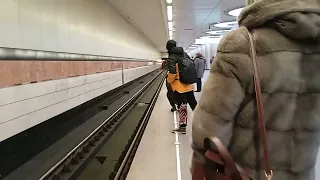 [АРХИВ] Новогодний еж3 выезжает из оборотного тупика за станцией Котельники