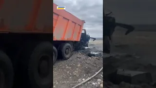 Kamaz truck destroyed by anti-tank mine in Irpin [Russia Ukraine War] Day 54