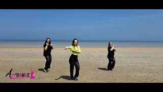 Zumba (batchata) / Corbade - Sofia Reyes et Béele / AZ'Dance