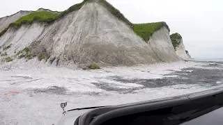 Белые скалы острова Итуруп
