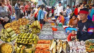 Blue Crab, Squid, Fish, Pork, Vegetables, & More - Cambodian Street Food Compilation