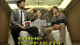 Logan Lerman sings & gets constantly flustered in Korean interview *A MUST SEE!*