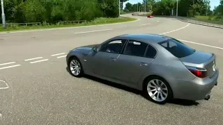 BMW M5 E60 5.0l V10 500hp 2009 acceleration