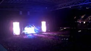Paul McCartney at Cardiff 2010 - Video4