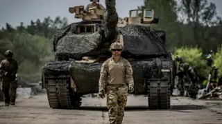 NATO tregon dhëmbët ushtarakisht në Kosovë: SHBA paralajmërojnë Presidentin Vuçiç