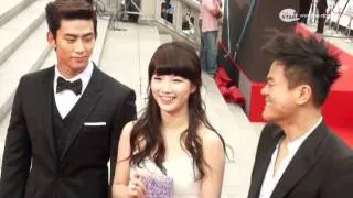 110526 Taec Suzy JYP RED CARPET- 100sang