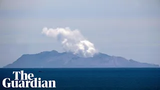 White Island volcano: retrieving bodies is an 'absolute imperative'