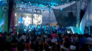 la cumbia del infinito ANGELES AZULES en vivo desde plaza mayor en torreon coahuila