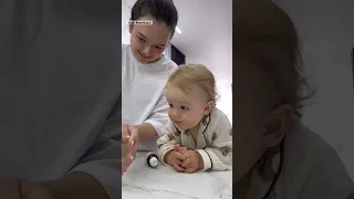 Готовим тортик на День рождения Тимошкиного дедушки🥰 Цветочки делала первый раз, не судите строго😅