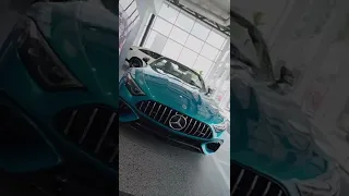 Mercedes Hyper blue SL63