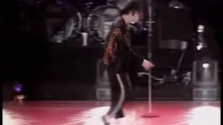 Michael Jackson's Longest Moonwalk