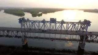 Кременчугский мост: один из самых аварийных мостов Украины