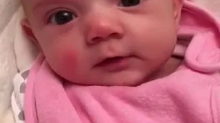 8-week-old baby says "I love you" to mom