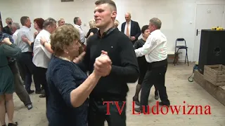 SUPER ! Młody TANCERZ ładnie PROWADZI ~ WYSTRZAŁOWA sylwestrowa zabawa w SYCYNIE !