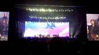 Paul McCartney - Abu Dhabi Grand Prix -  Jet.3GP