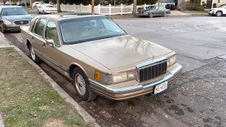 Look at my 1990 Lincoln Towncar