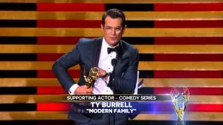 Ty Burrell Wins for Supporting Actor in a Comedy
