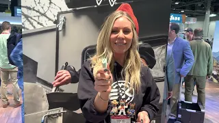 Coco from EKNIVES Displays New Benchmade 2023 Shot Show