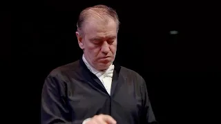SHOSTAKOVICH  Symphony N  1 in F minor op 10   Dir  Valery Gergiev Orq  Mariinsky theatre