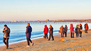 АНАПА ПОГОДА 10 ДЕКАБРЯ 2020. ТЁПЛАЯ ЗИМА! ЦЕНТРАЛЬНЫЙ ПЛЯЖ. НОВЫЙ ГОД БЕЗ СНЕГА. Чёрное море закат