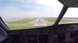 "touch & go" - Pilot´s view - AIRBUS A320 - Bucharest Otopeni