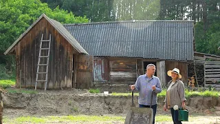 Restoration of an old house. From an empty yard to a vegetable garden. Discussing the project