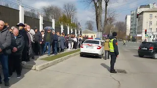 Кишинёв.ПРОТЕСТУЮЩИЕ - провокаторы возле Российского Посольства.17.03.24🇲🇩