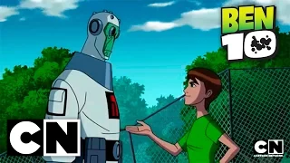 Ben 10: Ultimate Alien - Inspector #13 (Preview) Clip 2