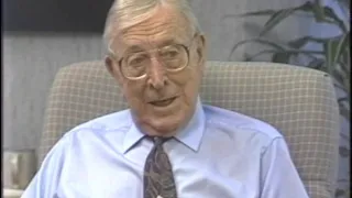 An Important Lesson John Wooden Learned from Wilt Chamberlain!