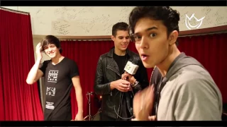 Joel sabe imitar, y todos en CNCO se ríen