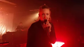 Leslie Clio - Bad Eyes - live in Köln