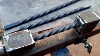 Learn the easiest way to make an iron winding machine | bend and roll metal