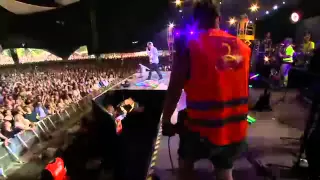 Lars Hug: "Kysser himlen farvel"/"Militskvinder" (Roskilde Festival 2015)