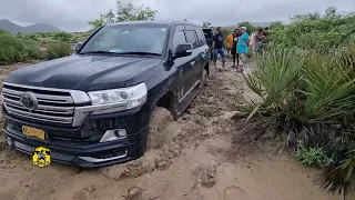 recovery of land cruiser at saandh balochistan #landcruiser #recovery