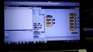 Arduino 101 and Scratch, shaking LED