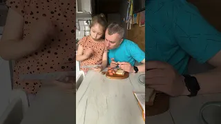 Задача про Алёшины двадцать семь см🤣 #duet #доча #papa #юмор #смех