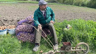 ВЕСНЯНІ КЛОПОТИ  В СЕЛІ  // Моє Подвір'я