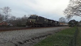 6 trains by Thomasville, NC