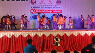 premaloka dance performance/ Ravichandran superhit song / Chanbasava Swamy Kannada medium school/gvt