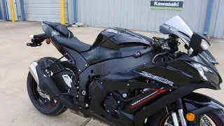 Mainland's look at the 2020 Kawasaki ZX10R ABS Ninja Metallic Spark Black