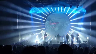 Brit Floyd - Comfortably Numb