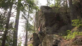 Arrow Lake Bouldering (The Sabre/Keenlyside Boulders)