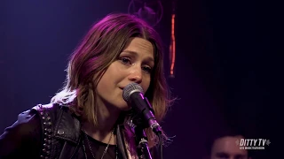 Larkin Poe perform "Preachin Blues" on DittyTV