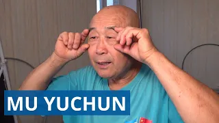 Eyesight. Exercise for the eyes. Mu Yuchun during an online lesson.