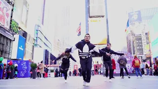 "GHUNGROO" - BOLLYWOOD DANCE | HRITHIK ROSHAN | SHIVANI AND CHAYA CHOREOGRAPHY| Dance Cover