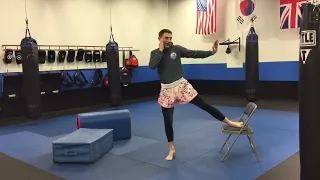 Hip turning drill for Muay Thai round kicks! (And useful for other styles too!)