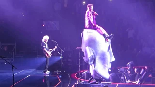 Queen & Adam Lambert perform "Killer Queen" in Boston, 07/25/17