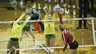 Highlights: No. 16 Oregon women's volleyball wins first set, drops next three in loss to No. 2...