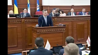 Кличко закликав Київраду виплатити компенсації за землю родинам загиблих учасників АТО