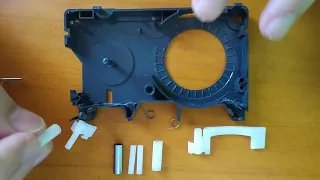 VHS-C Tape: Disassembling and assembling